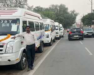 Outstation Tempo Traveller in Agra