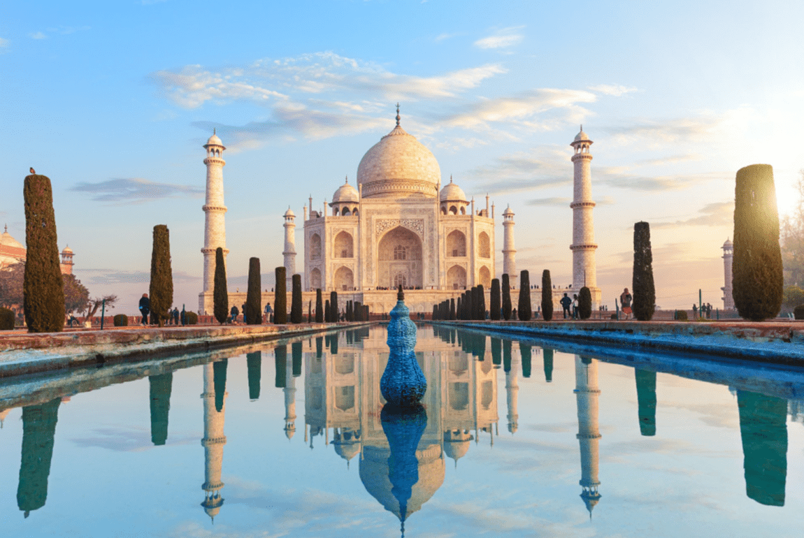 Same Day Taj Mahal Tour by Gatimaan Express Train